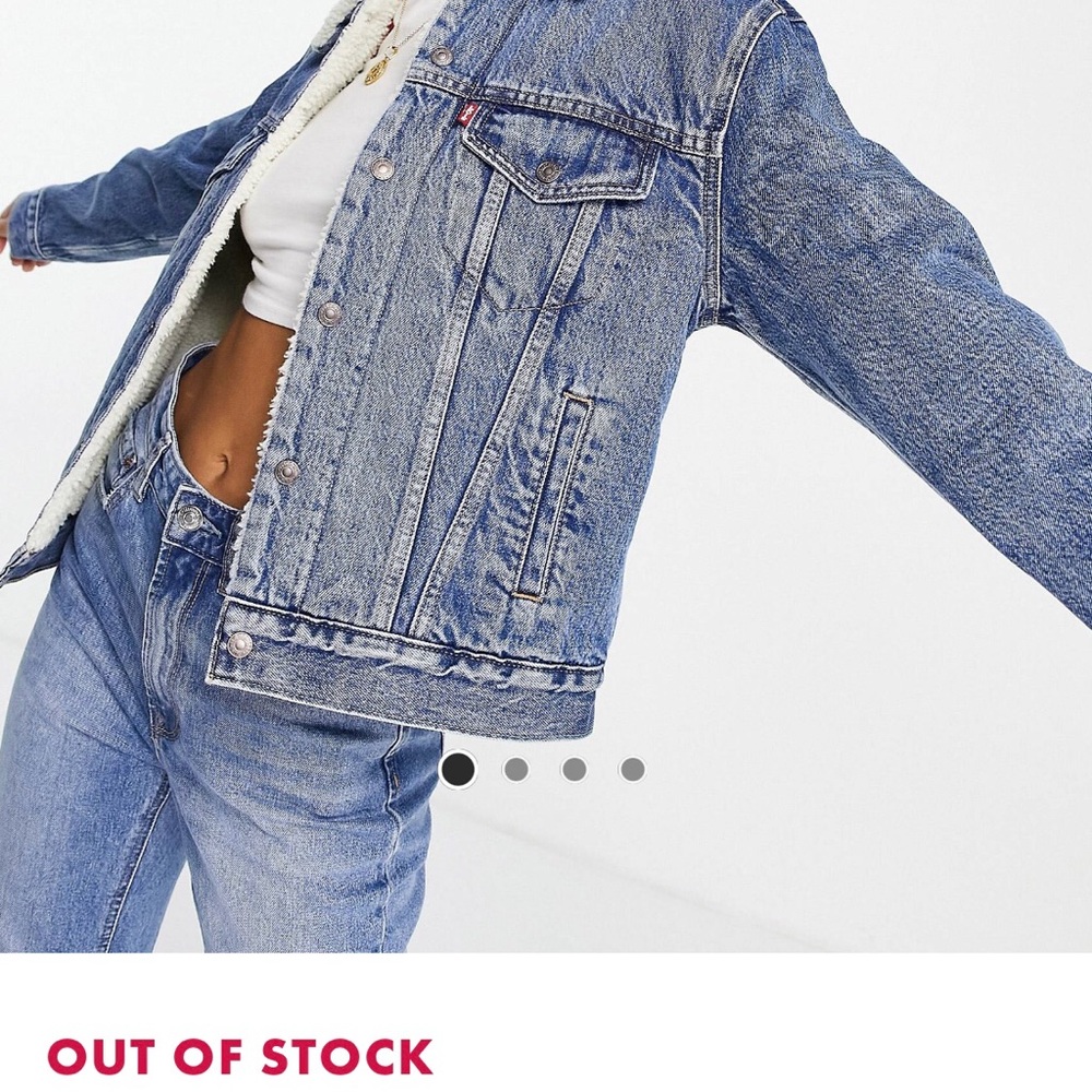 Levis  sherpa denim trucker jacket in mid wash blue